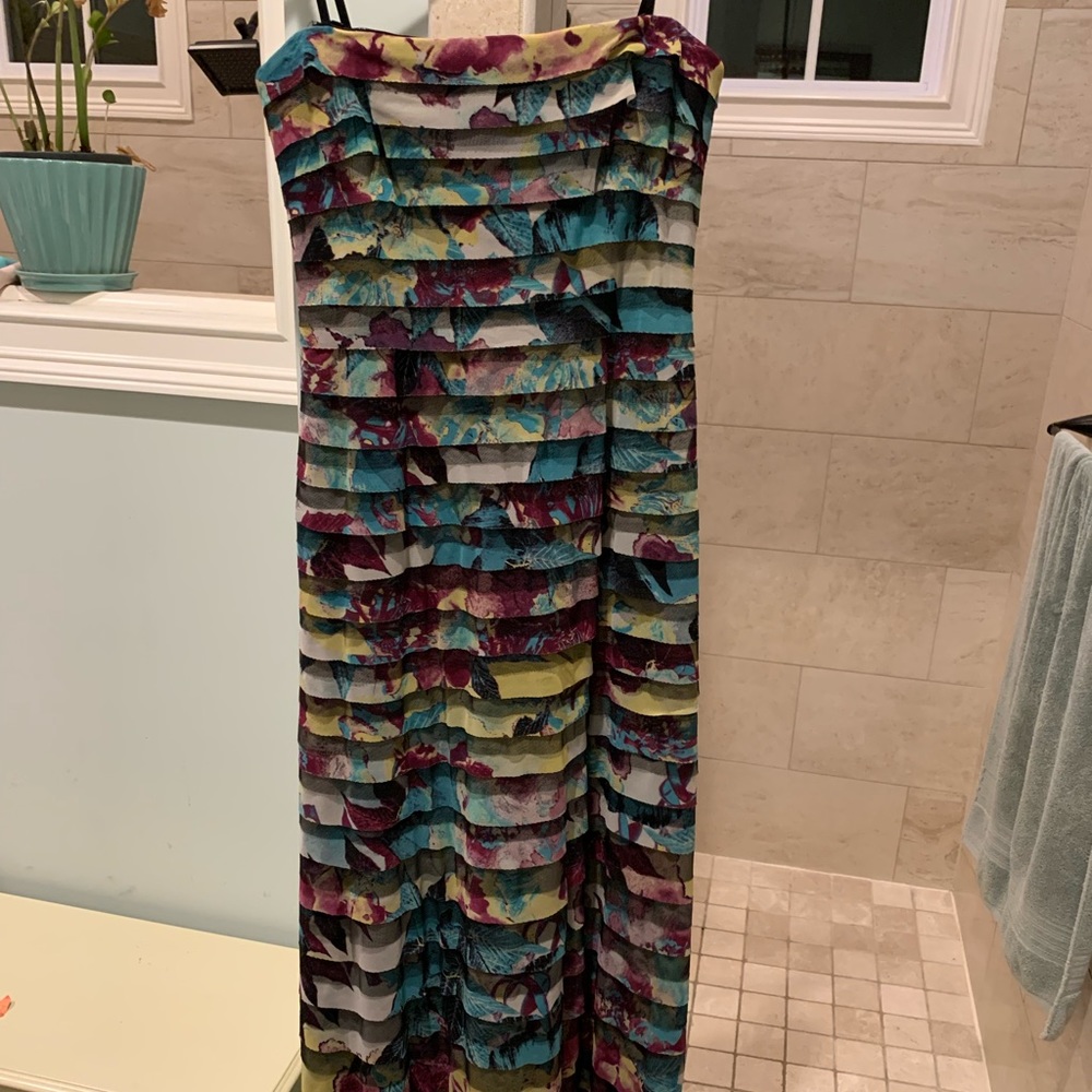 BCBG beautiful layered formal dress